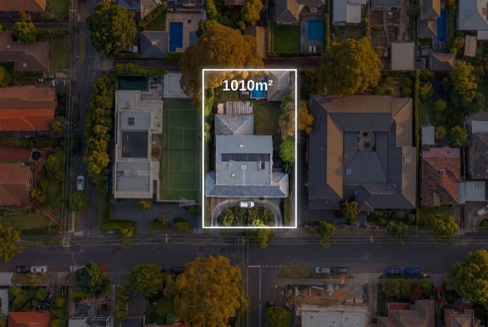 An aerial with the property boundary drawn over it